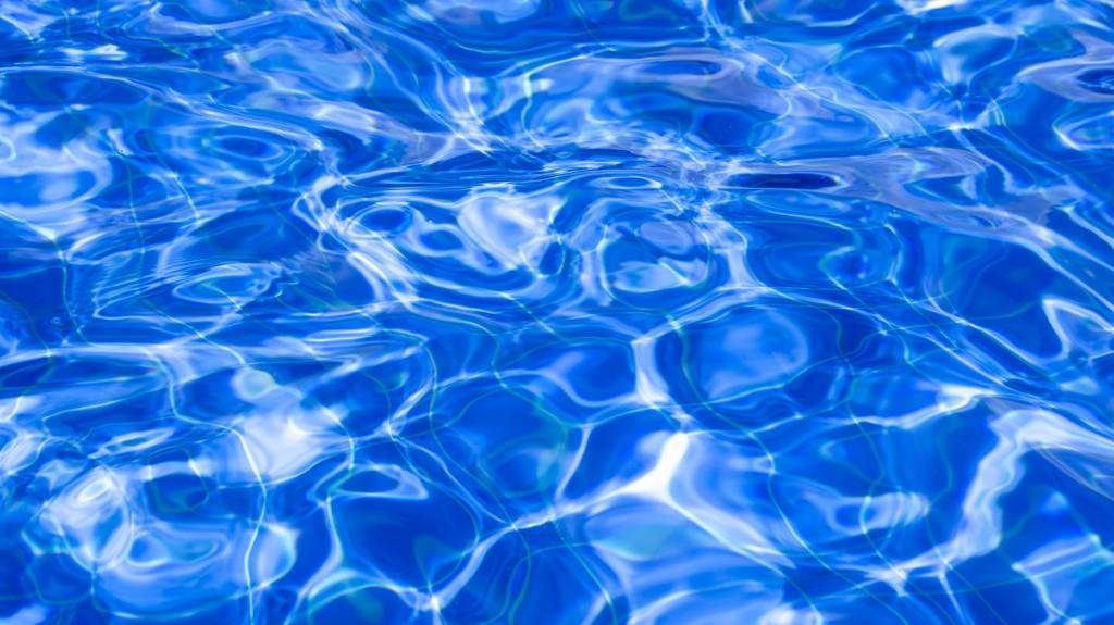 ionizador vs clorador salino - Piscina Natural